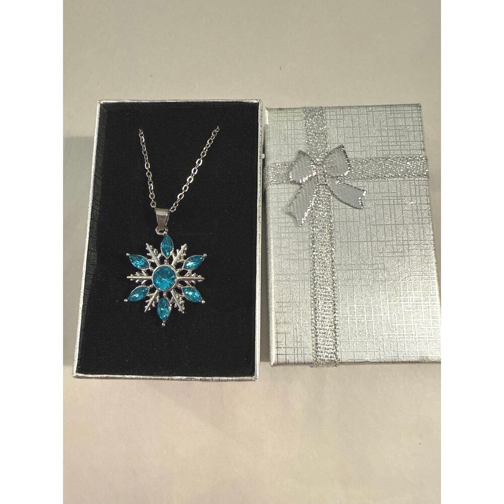 SnowFlake Necklace Pendant W Austrian Crystals Ice Blue